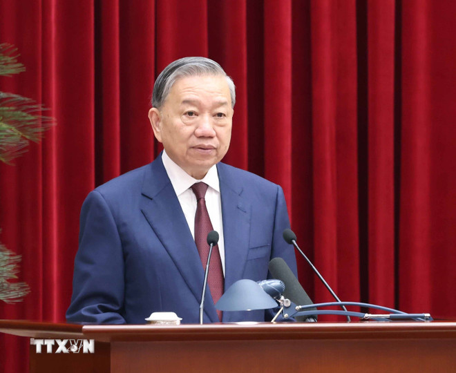 ttxvn-be-mac-hoi-nghi-lan-thu-hai-ban-chap-hanh-trung-uong-dang-khoa-xiv-8662123-1.jpg