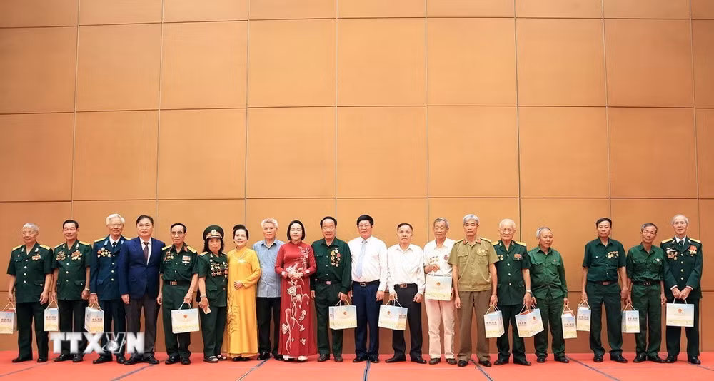 ttxvn-nguoi-co-cong-3.jpg