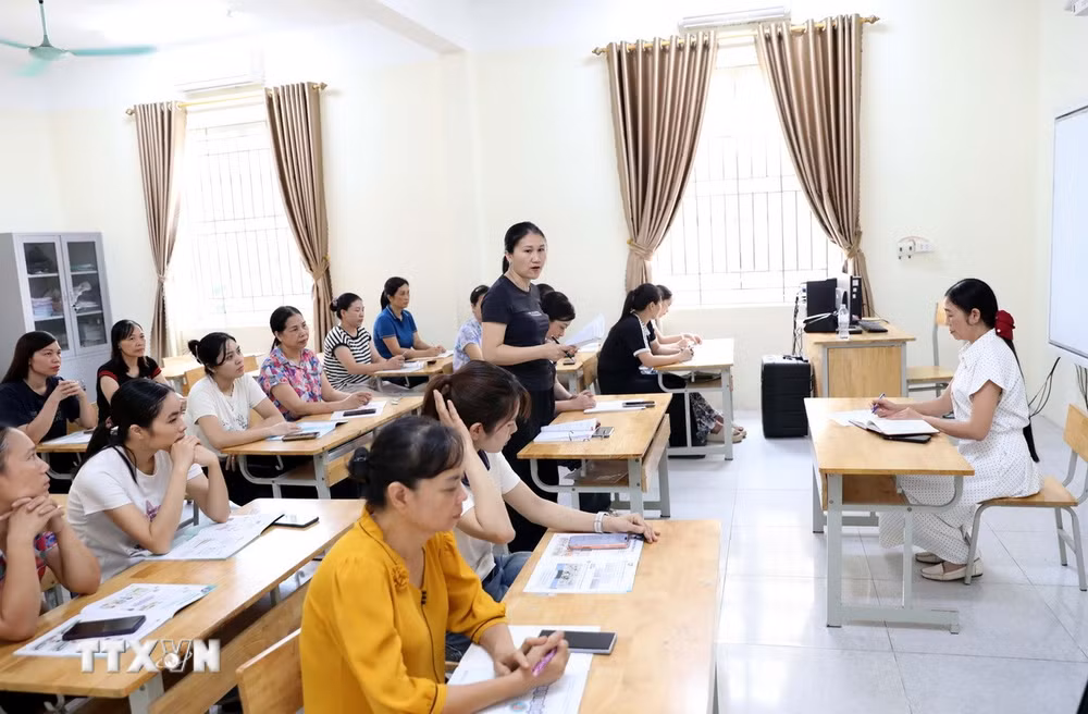 ttxvn-sap-xep-truong-hoc-1.jpg