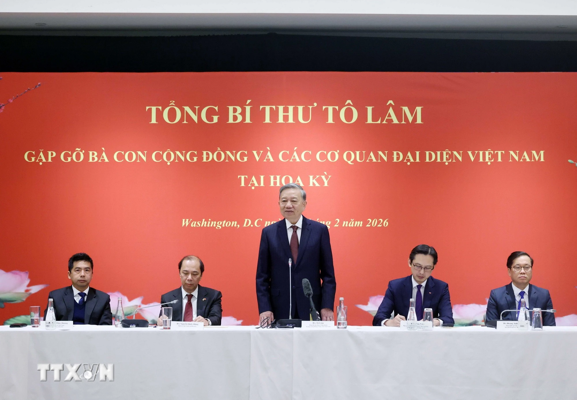 Tổng Bí thư gặp gỡ bà con cộng đồng và các cơ quan đại diện Việt Nam tại Hoa Kỳ