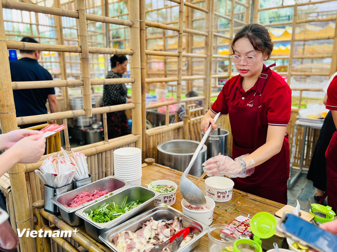 vnp-pho-viet-nam-2.jpg
