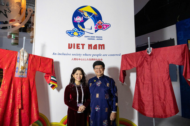 Cục trưởng Cục Hợp tác Quốc tế, bà Nguyễn Phương Hòa và Giám đốc Sở Văn hóa và Thể thao thành phố Huế, Ông Phan Thanh Hải. (Ảnh: Cục Hợp tác Quốc tế) z6508718634659-361e9d2a5a735bdc06b95a8ff6730cfa.jpg