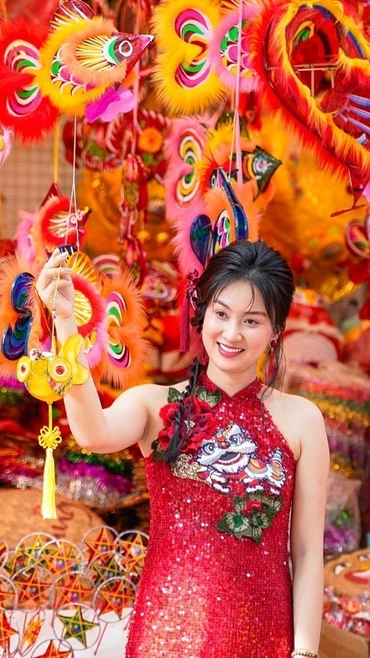 Hàng Mã - địa chỉ hot nhất mùa Trung Thu ở Hà Nội