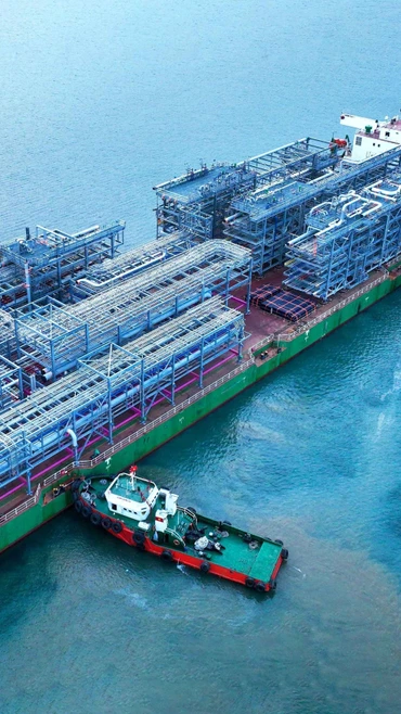 Gần 2.000 tấn Module “Made in Vietnam” do Doosan Vina sản xuất lên đường đến thị trường Hoa Kỳ. (Nguồn: TTXVN phát)