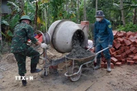 Lực lượng quân đội tham gia quyết tâm, khẩn trương theo đúng tinh thần 'Chiến dịch Quang Trung.' (Ảnh: Mai Trang/TTXVN)