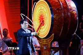 Chủ tịch nước Lương Cường dự Chương trình giao lưu nghệ thuật Xuân Quê hương