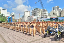 655 cán bộ, chiến sỹ cùng 64 phương tiện được tăng cường cho Hà Nội. (Nguồn: Cổng thông tin điện tử Ủy ban Nhân dân thành phố Hà Nội)