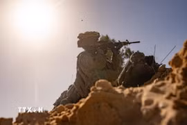 Binh sỹ Israel tham gia chiến dịch quân sự tại Dải Gaza ngày 16/5. (Ảnh: THX/TTXVN)