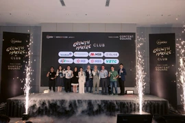 Đại diện 8 thương hiệu được vinh danh tại GMC 2025. (Nguồn: Insider)