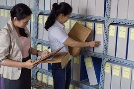 Mức phạt tiền tối đa đối với cá nhân thực hiện hành vi vi phạm hành chính trong lĩnh vực lưu trữ là 30 triệu đồng, đối với tổ chức là 60 triệu đồng. (Nguồn: Báo Chính phủ)