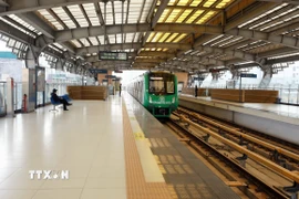 Tàu điện đường sắt Cát Linh-Hà Đông. (Ảnh: Quốc Khánh/TTXVN)
