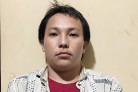 Đối tượng Trương Văn Vũ tại cơ quan Công an. (Ảnh: TTXVN phát)