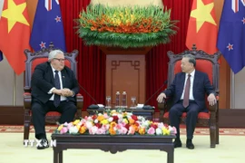 Tổng Bí thư Tô Lâm tiếp Chủ tịch Quốc hội New Zealand Gerry Brownlee. (Ảnh: Thống Nhất/TTXVN)