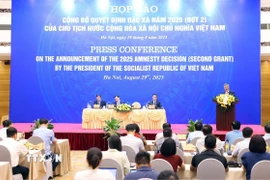 Quang cảnh buổi họp báo. (Ảnh: Phạm Kiên/TTXVN)