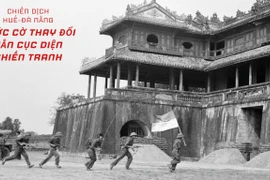 Xe tăng của Lữ đoàn 203, Sư đoàn 304, Quân đoàn 2 tiến vào giải phóng Đà Nẵng (29/3/1975). (Ảnh: Hoàng Giang/TTXVN)