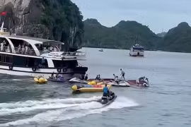 Khu vực xảy ra vụ va chạm giữa tàu du lịch và thuyền máy. (Ảnh: Cắt từ clip)