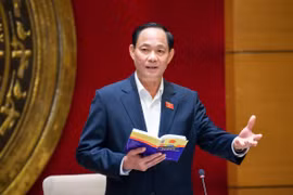 Ủy viên Trung ương Đảng, Phó Chủ tịch Quốc hội, Thượng tướng Trần Quang Phương chủ trì cuộc làm việc. (Nguồn: Trang tin lãnh đạo Quốc hội)
