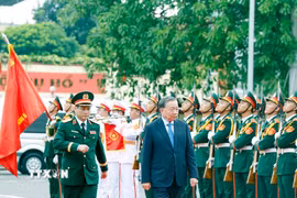 Tổng Bí thư, Chủ tịch nước Tô Lâm, Bí thư Quân ủy Trung ương, dự Lễ đón nhận Danh hiệu Anh hùng Lực lượng vũ trang Nhân dân của Quân khu 5. (Ảnh: Thống Nhất/TTXVN)