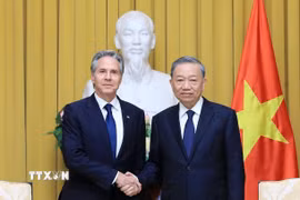 Tối 27/7/2024, tại Phủ Chủ tịch, Chủ tịch nước Tô Lâm tiếp Ngoại trưởng Hoa Kỳ Antony Blinken nhân dịp dẫn đầu Phái đoàn đại diện Tổng thống Hoa Kỳ sang Việt Nam viếng Tổng Bí thư Nguyễn Phú Trọng. (Ảnh: Lâm Khánh/TTXVN)