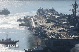 Tiêm kích F/A-18 Super Hornet của quân đội Mỹ trên tàu sân bay ở Biển Đỏ. (Ảnh minh họa: IRNA/TTXVN)