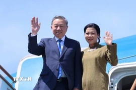 Tổng Bí thư Tô Lâm và Phu nhân rời thủ đô Baku, kết thúc tốt đẹp chuyến thăm cấp Nhà nước tới Cộng hòa Azerbaijan. (Ảnh: Thống Nhất/TTXVN)