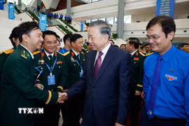 Tổng Bí thư, Chủ tịch nước Tô Lâm với các đại biểu dự Đại hội Đoàn toàn quốc lần thứ XIII. (Ảnh: Thống Nhất/TTXVN)