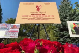 Triển lãm về Chủ tịch Hồ Chí Minh tại Saint Petersburg