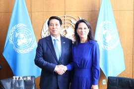 Chủ tịch nước Lương Cường gặp Chủ tịch Đại hội đồng Liên hợp quốc Annalena Baerbock. (Ảnh: Lâm Khánh/TTXVN)