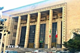 Quang cảnh bên ngoài Tòa án tối cao Iran ở Tehran. (Ảnh: IRNA/TTXVN)