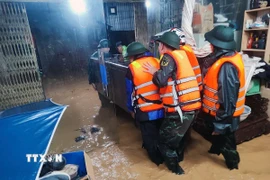 Trên địa bàn tỉnh Sơn La từ đêm 26 đến rạng sáng 27/7 có mưa lớn kéo dài, xuất hiện lũ ống, lũ quét làm 4 người ở xã Chiềng Sơ tử vong và mất tích. (Ảnh: TTXVN phát)