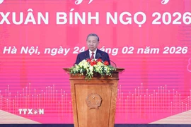 Tổng Bí thư Tô Lâm chúc Tết cán bộ, phóng viên, biên tập viên Thông tấn xã Việt Nam. (Ảnh: Thống Nhất/TTXVN)