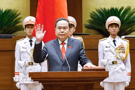 Chủ tịch Quốc hội khóa XVI Trần Thanh Mẫn tuyên thệ nhậm chức. (Ảnh: Doãn Tấn/TTXVN)