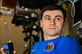 Phi hành gia người Nga Alexey Zubritsky trên trạm ISS. (Nguồn: april12.eu)