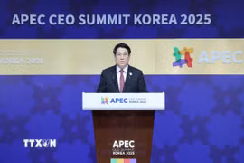 Chủ tịch nước Lương Cường phát biểu tại Hội nghị Thượng đỉnh Doanh nghiệp APEC 2025. (Ảnh: Lâm Khánh/TTXVN)