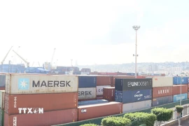 Kho bãi lớn (kho rộng 282.000m2 và bãi 232.000 m2) tại Cảng Algiers, cảng biển chính của Algeria, có thể lưu trữ tới 120.000 tấn hàng hóa. (Ảnh: Mạnh Hùng/TTXVN)