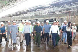 Phó Thủ tướng Trần Hồng Hà kiểm tra công trường sân bay Long Thành. (Ảnh: Công Phong/TTXVN)