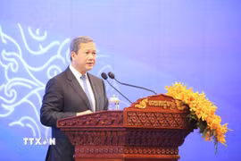 Thủ tướng Vương quốc Campuchia Samdech Thipadei Hun Manet phát biểu tại phiên khai mạc Hội nghị thượng đỉnh kinh doanh Campuchia-ASEAN 2026. (Ảnh: Huỳnh Thảo/TTXVN)