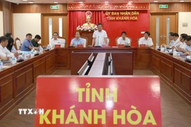 Ủy ban Bầu cử tỉnh Khánh Hòa họp nghe báo cáo nhanh kết quả bầu cử. (Ảnh: Xuân Triệu/TTXVN)