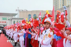 Giao lưu hữu nghị quốc phòng biên giới Việt Nam-Trung Quốc