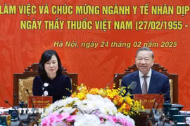 Tổng Bí thư Tô Lâm thăm, làm việc với Bộ Y tế. (Ảnh: Thống Nhất/TTXVN)