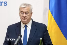 Ngoại trưởng Ukraine Andrii Sybiha phát biểu trong một cuộc họp báo ở Kiev. (Ảnh: Kyodo/TTXVN)