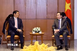 Chủ tịch Quốc hội Trần Thanh Mẫn tiếp Đại sứ Nhật Bản tại Việt Nam Ito Naoki. (Ảnh: Doãn Tấn/TTXVN)