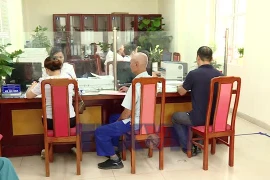 Gần 147.000 người nghỉ việc theo diện tinh giản biên chế