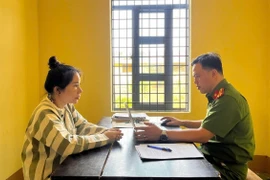 Cơ quan Công an lấy lời khai đối tượng Nguyễn Thị Kiều Chi. (Ảnh: Công an cung cấp)