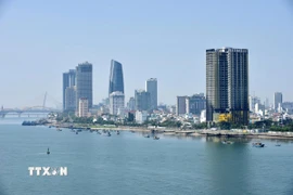 Nhiều doanh nghiệp tư nhân đầu tư vào lĩnh vực dịch vụ, bất động sản ở Đà Nẵng. (Ảnh: TTXVN phát)