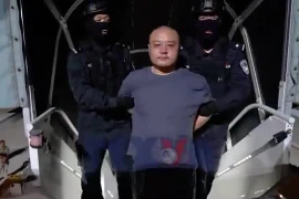 Trung Quốc dẫn độ thành viên chủ chốt băng nhóm tội phạm xuyên quốc gia