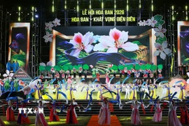 Chương trình nghệ thuật khai mạc Lễ hội Hoa Ban năm 2026 với chủ đề “Hoa Ban - Khát vọng Điện Biên.” (Ảnh: Dương Giang/TTXVN)