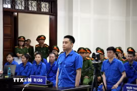 Bị cáo Bùi Đình Khánh tại phiên tòa. (Ảnh: Đức Hiếu/TTXVN)