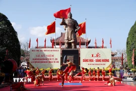 Biểu diễn văn nghệ tại lễ kỷ niệm. (Ảnh: TTXVN phát)