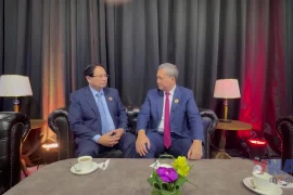 Thủ tướng Phạm Minh Chính gặp Thủ tướng Campuchia nhân Hội nghị cấp cao ASEAN 47